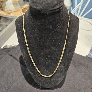 Classic Gold Necklace
